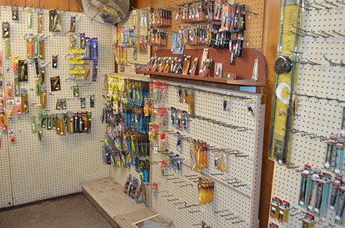 Property photo 33 - PERSONAL PROPERTY AUCTION, Smokeys Landing Inventory & Personal Property
